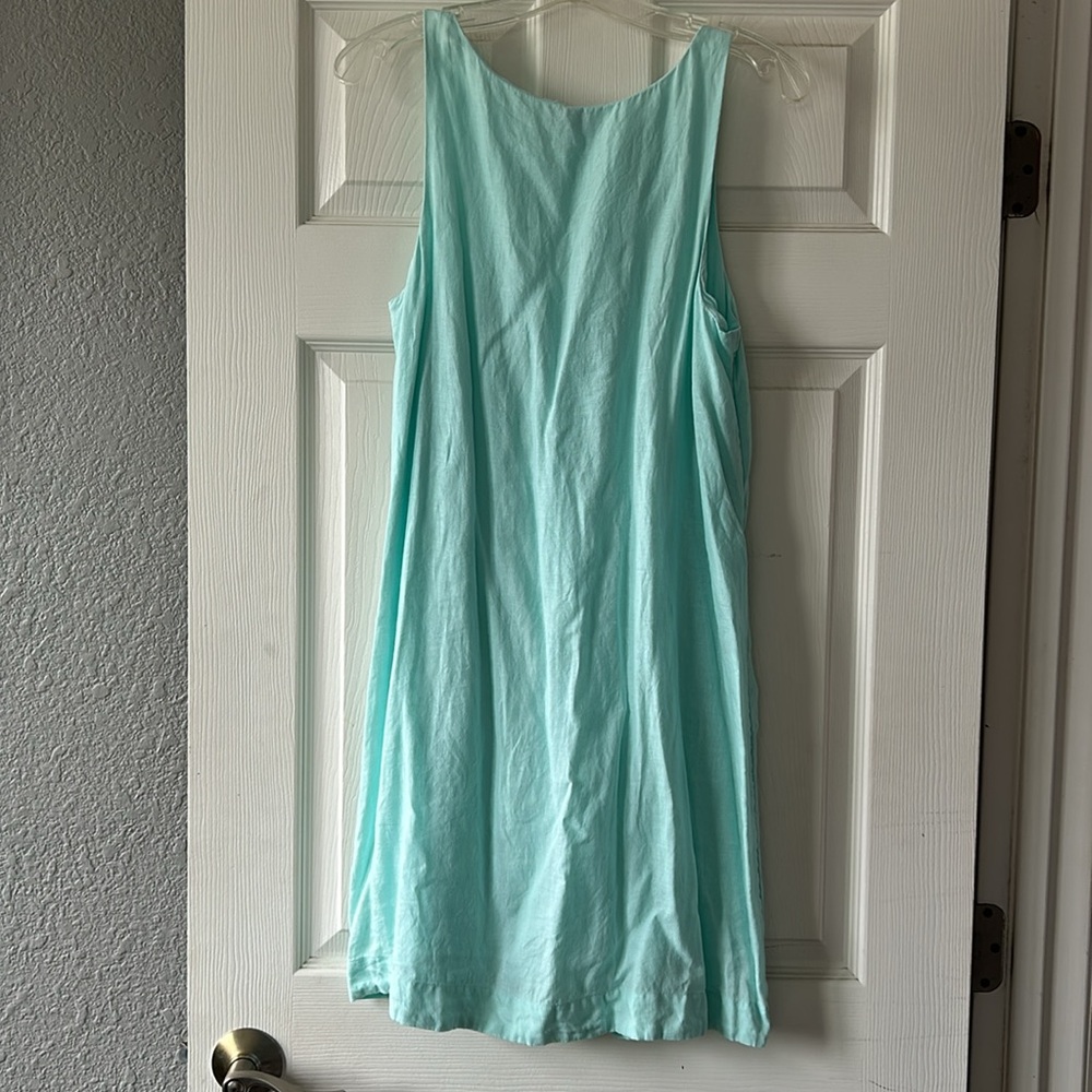 Vineyard Vines Cisco pintuck swing dress in pretty aqua linen - Picture 2 of 6